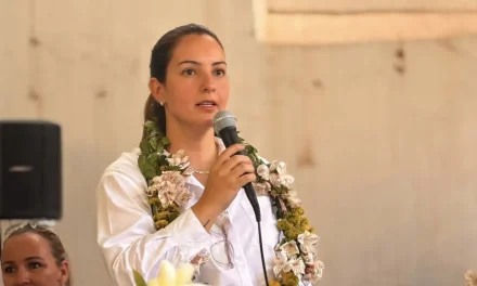 ADUANA INVESTIGA EQUIPAJE DE LAURA ROJAS Y PROMETE CERO ENCUBRIMIENTOS