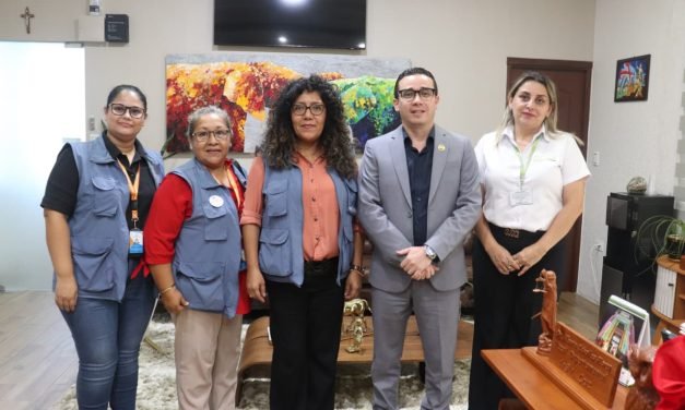 FISCALÍA DEPARTAMENTAL DE SANTA CRUZ Y DEFENSORÍA DEL PUEBLO ACUERDAN FORTALECER LA ADMINISTRACIÓN DEL SISTEMA JUDICIAL