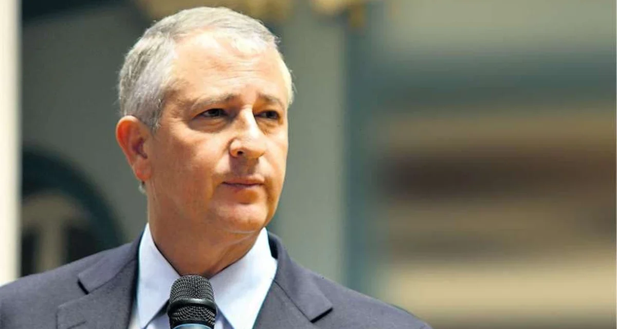 DEMÓCRATAS CONFIRMA A BRANKO MARINKOVIC COMO CANDIDATO A GOBERNADOR