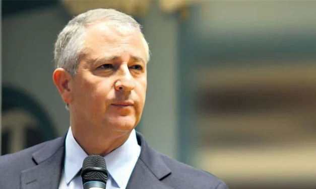 DEMÓCRATAS CONFIRMA A BRANKO MARINKOVIC COMO CANDIDATO A GOBERNADOR