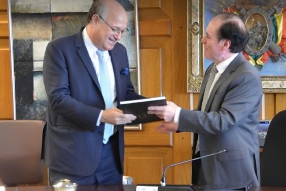 PRESIDENTE Y DIRECTORIO DEL BANCO CENTRAL DE BOLIVIA RECIBEN LA VISITA DEL PRESIDENTE Y LA VICEPRESIDENTA DEL BID