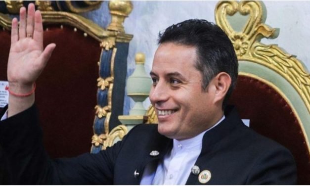 EDMAND LARA FORTALECE LA INTEGRACIÓN REGIONAL EN EL PARLAMENTO ANDINO