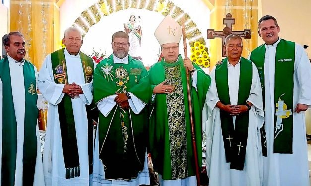 MAIRANA RENUEVA SU FE, POSESIONAN A NUEVO PÁRROCO