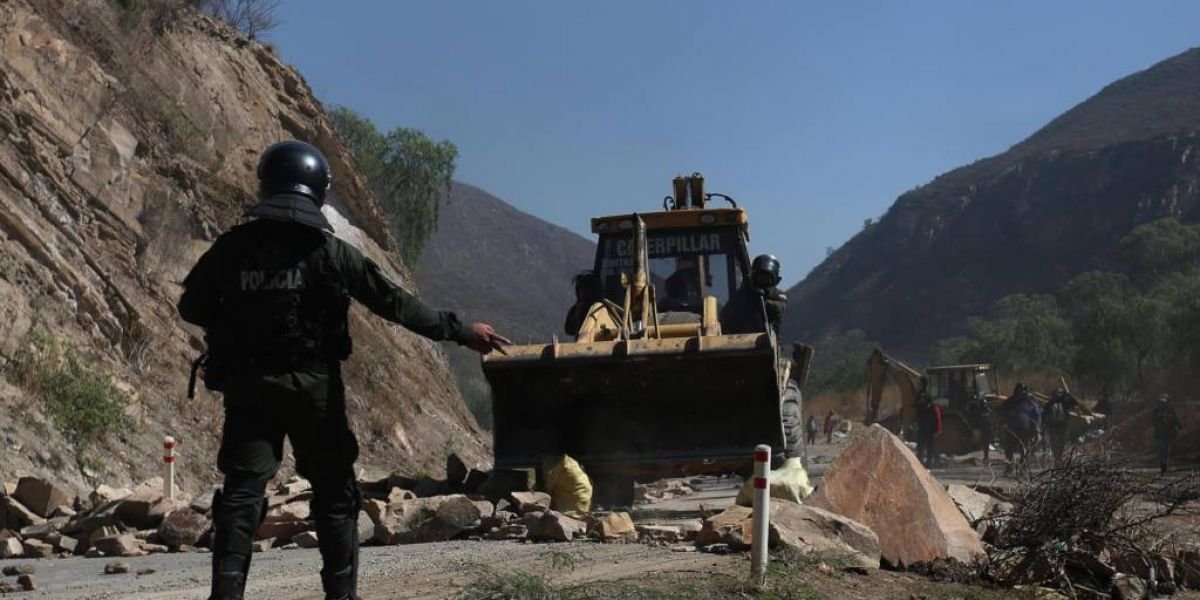 PAROTANI QUEDA EXPEDITO: MANIFESTANTES SUSPENDEN EL BLOQUEO Y SE NORMALIZA EL TRÁNSITO