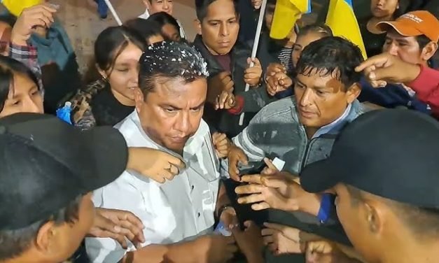 RAFAEL QUINTEROS BUSCA TRANSFORMAR SANTA CRUZ: APUESTA POR BUSES ELÉCTRICOS Y LA INDUSTRIALIZACIÓN DE LA BASURA