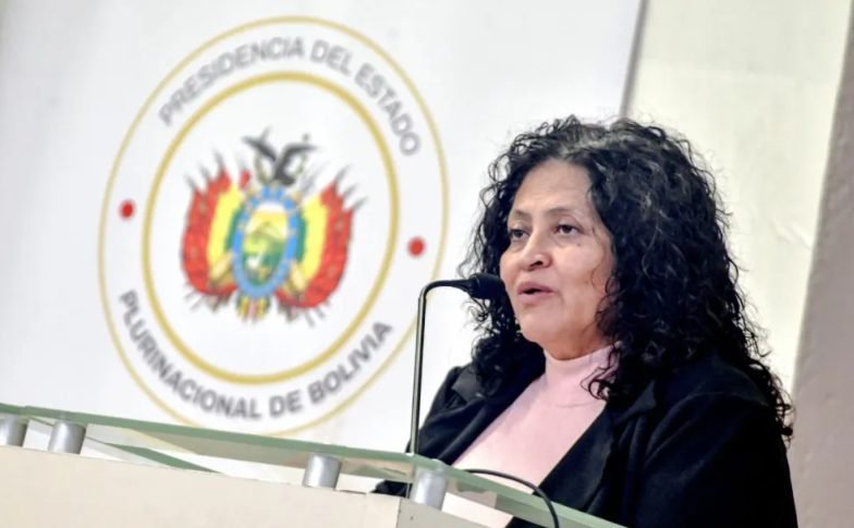 DEUDAS MILLONARIAS Y ATENCIÓN EN PASILLOS MARCAN EL COLAPSO DEL SUS