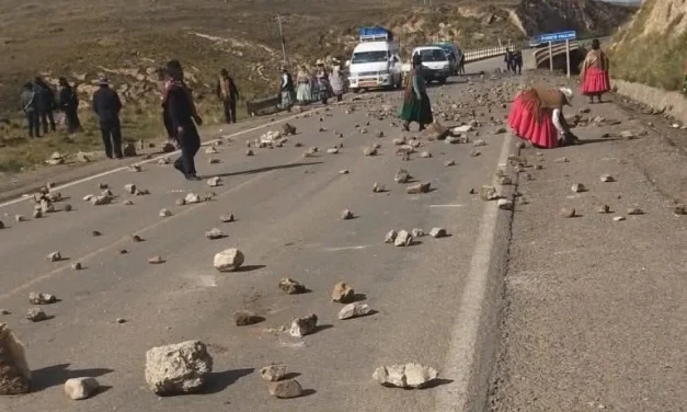 INCREMENTAN DE 20 A 32 LOS PUNTOS DE BLOQUEO EN EL PAÍS