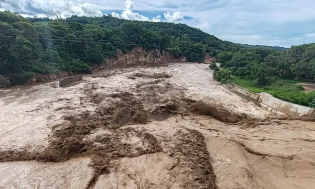 GOBERNACIÓN ACTIVA OBRAS DE EMERGENCIA EN SANTA MARTHA PARA PREVENIR DESBORDES DEL RÍO PIRAÍ