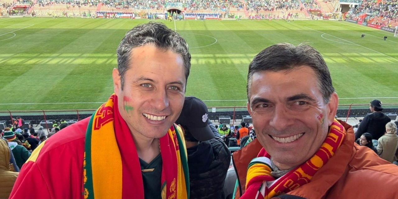 PRESIDENTE PAZ DISPONE EL CIERRE DE LA ADSIB Y TRANSFIERE SUS COMPETENCIAS A LA AGETIC