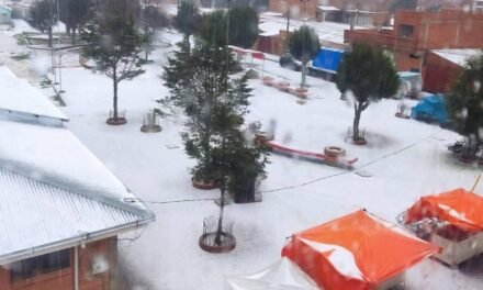 FUERTE GRANIZADA SORPRENDE A LA PAZ