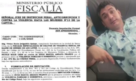 FISCALÍA IMPUTA A VOCALISTA DE COMBO DE VERACRUZ POR AGRESIÓN A SU PAREJA
