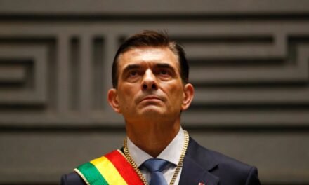 TRES MESES DE GOBIERNO DE RODRIGO PAZ