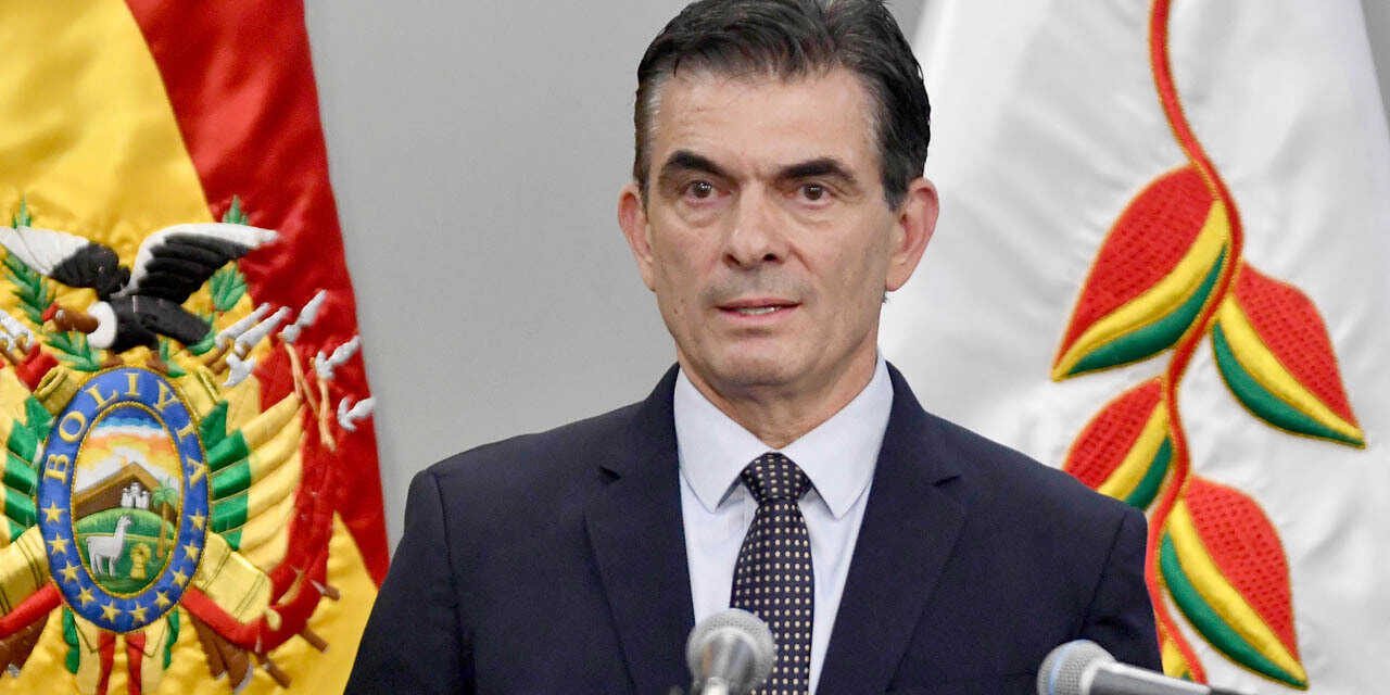 PRESIDENTE PAZ SE SOLIDARIZA CON VÍCTIMAS DE ACCIDENTE AÉREO EN EL ALTO