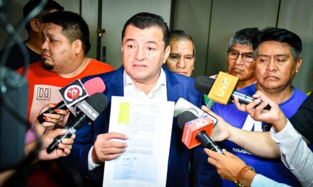 AUDIENCIA CONTRA ALCALDE JHONNY FERNÁNDEZ SE POSPONE POR PROBLEMAS DE NOTIFICACIÓN