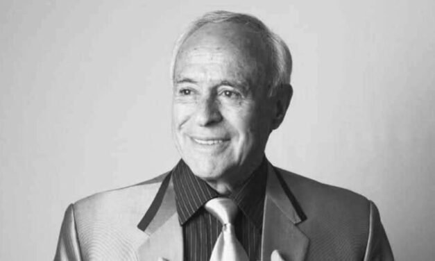 SE BAJA EL TELÓN, FALLECE DAVID SANTALLA