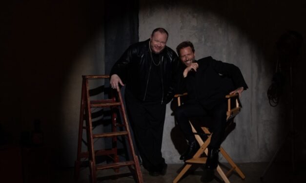 EL DÚO ROMÁNTICO SIN BANDERA PRESENTA SU SÉPTIMO ÁLBUM, “ESCENAS”