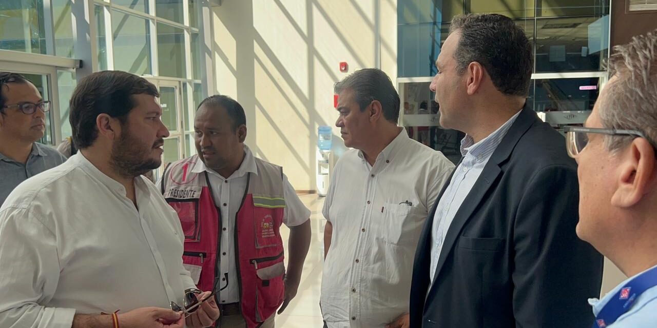 INICIA REUNIÓN ENTRE CÍVICOS, MOTOTAXISTAS Y EL GOBIERNO POR RESARCIMIENTO DE DAÑOS POR COMBUSTIBLE