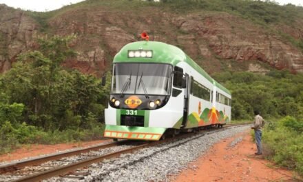 RETORNA EL SERVICIO FERROVIARIO DE PASAJEROS SANTA CRUZ – PUERTO QUIJARRO