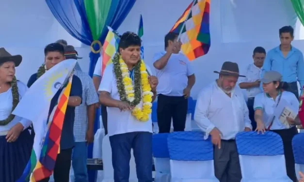 POLICÍA BOLIVIANA RATIFICA VIGENCIA DE ORDEN DE APREHENSIÓN CONTRA EVO MORALES