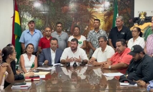 COMITÉ PRO SANTA CRUZ DECLARA PERSONA NO GRATA A VICEMINISTRA BARRIENTOS