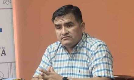 TRANSPORTE FEDERADO ALERTA SOBRE DESABASTECIMIENTO DE COMBUSTIBLE EN SANTA CRUZ