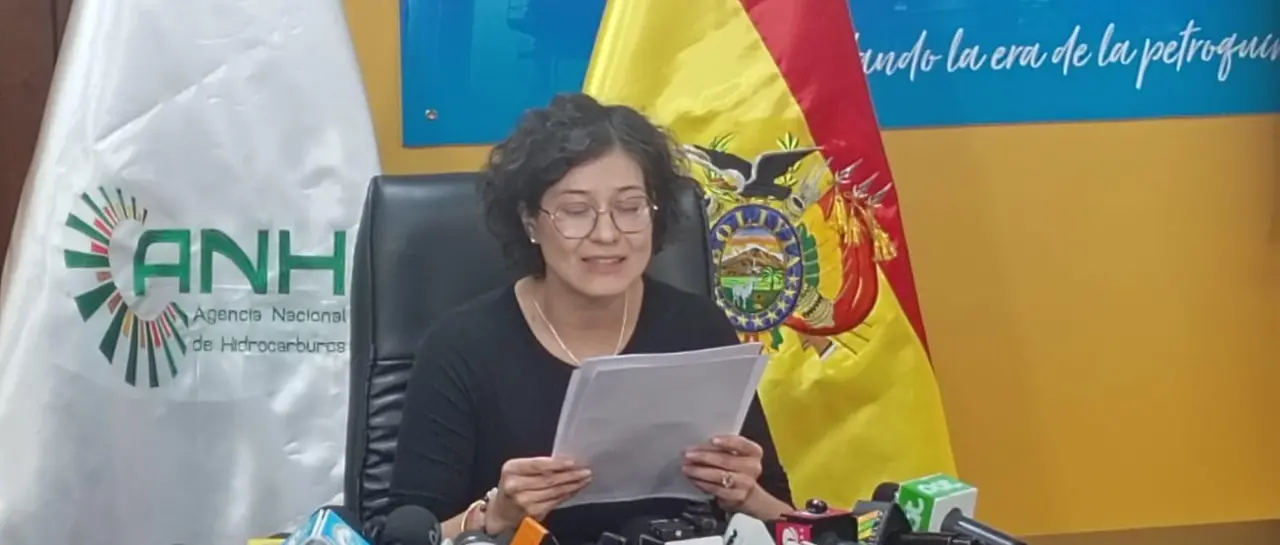 MARGOT AYALA DEJA LA ANH TRAS DENUNCIAS Y ACUSA A UNA RED DE CORRUPCIÓN