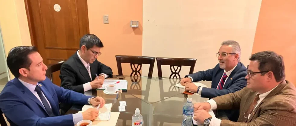 BOLIVIA Y EEUU REABREN AGENDA DE COOPERACIÓN EN EL SECTOR AGROPECUARIO