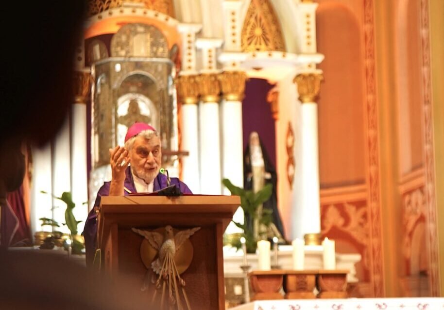 MONSEÑOR SERGIO GUALBERTI BRINDA MENSAJE DE PAZ Y FELICITA A LAS MUJERES