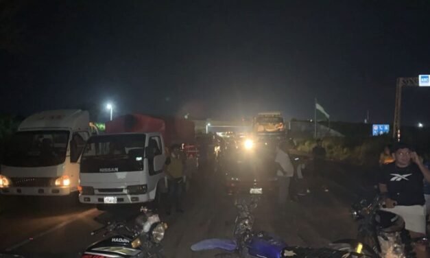 PORTACHUELO: BLOQUEOS Y PROTESTAS TRAS ANULACIÓN DE VOTOS DE ASIP