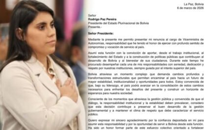 ANDREA BARRIENTOS RENUNCIA AL CARGO DE VICEMINISTRA DE AUTONOMÍAS