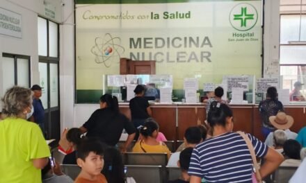 TRABAJADORES DE SALUD DE SANTA CRUZ ANUNCIAN PARO DE 72 HORAS