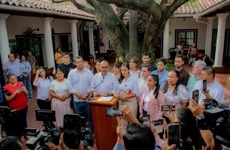 CONCEJALES ELECTOS DE VOS PIDEN TRANSICIÓN Y ANUNCIAN AUDITORÍAS