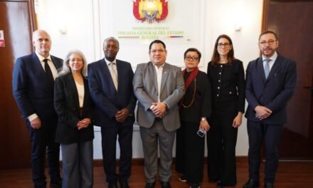 FISCALÍA Y ONU MUJERES FORTALECEN LUCHA CONTRA LA VIOLENCIA DE GÉNERO EN BOLIVIA