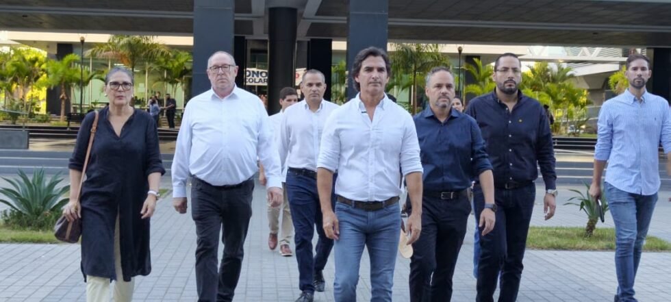 “EL 4 DE MAYO CAMBIAN LAS COSAS”: SAAVEDRA INICIA PROCESO DE TRANSICIÓN