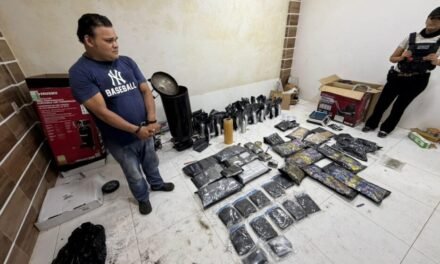 GOBIERNO VINCULA MALETAS DE LAURA ROJAS CON INMUEBLE DE ZEBALLOS DONDE HALLARON DROGA