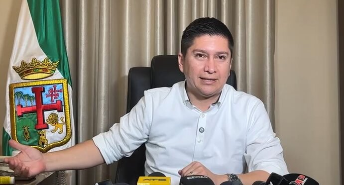 MEDRANO FELICITA A SAAVEDRA Y ALISTA TRANSICIÓN CON CONCEJALES ELECTOS