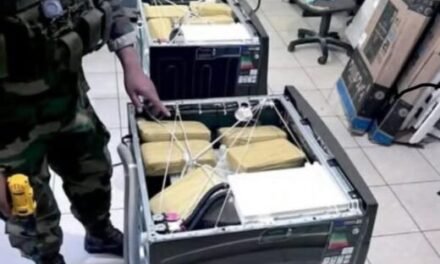 FELCN INTERCEPTA DROGA OCULTA EN LAVADORAS CON DESTINO A BERMEJO