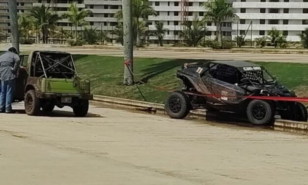 PILOTO ES ACRIBILLADO EN PLENO RALLY EN NUEVA SANTA CRUZ