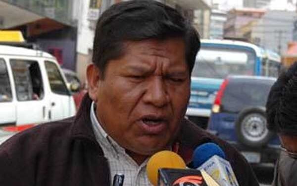 EXDIRIGENTE ADVIERTE A PAZ POR CONFLICTO SOCIAL