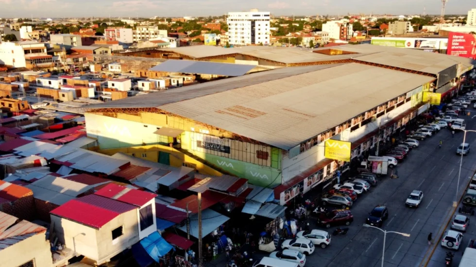 SAAVEDRA CUESTIONA ENTREGA DE LA DOCUMENTACIÓN DEL MERCADO MUTUALISTA