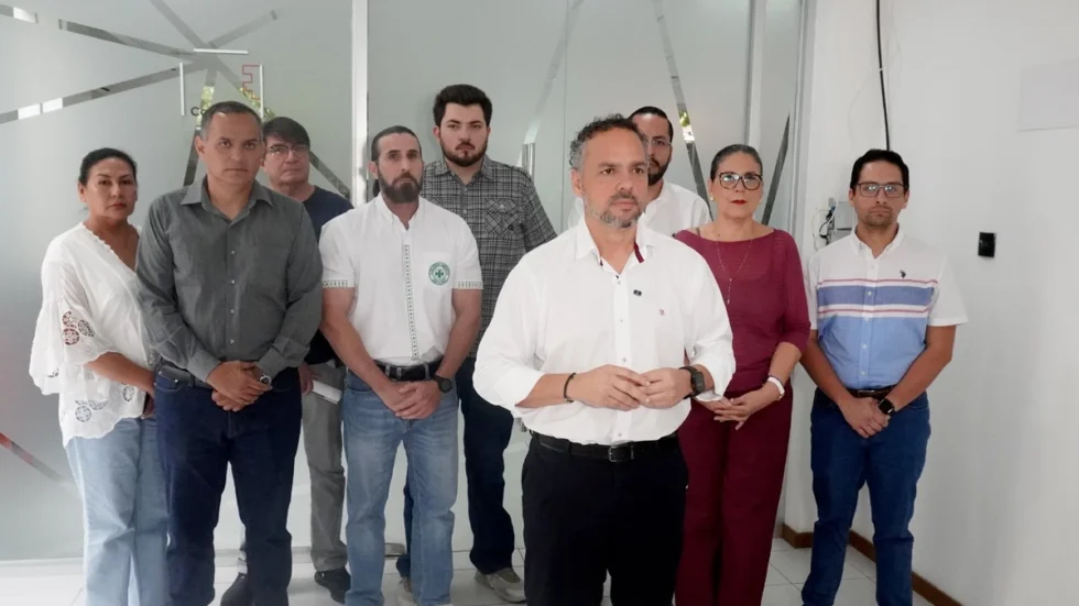 COMISIÓN DE TRANSICIÓN DE VOS DENUNCIA OBSTÁCULOS Y OBSERVA TRASPASO MUNICIPAL