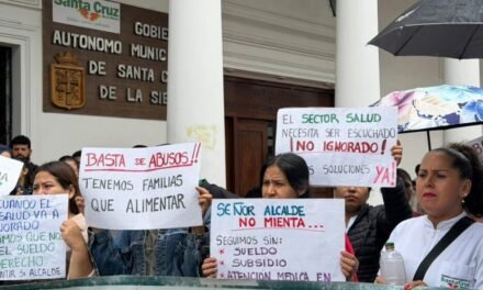 SECTOR SALUD CUMPLE SU SEGUNDO DÍA DE PARO EN SANTA CRUZ
