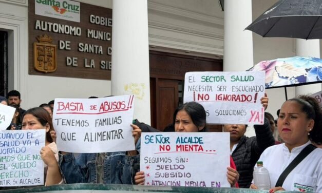 SECTOR SALUD CUMPLE SU SEGUNDO DÍA DE PARO EN SANTA CRUZ