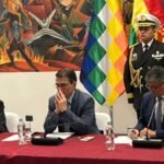 GOBIERNO LANZA DECRETO 5600 PARA SUPRIMIR 161 DECRETOS Y TRANSPARENTAR CONTRATACIONES