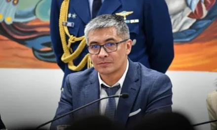 GOBIERNO PLANTEA CIERRE Y REESTRUCTURACIÓN DE EMPRESAS PÚBLICAS DEFICITARIAS