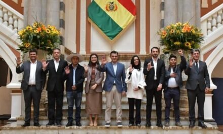 PRESIDENTE PAZ Y GOBERNADORES ABORDARON PLAN «50/50» PARA SALIR DE CRISIS