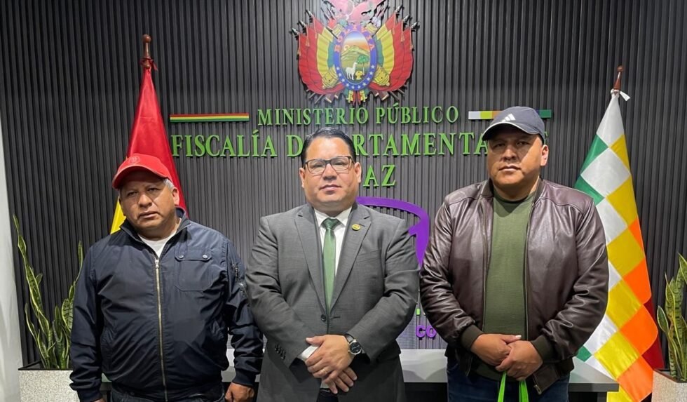 FISCAL GENERAL RATIFICA ANTE LA COB EL FORTALECIMIENTO DE ESPACIOS DE PRÁCTICAS Y PASANTÍAS PARA ESTUDIANTES UNIVERSITARIOS