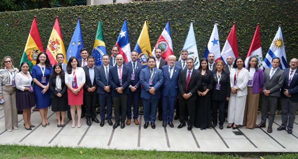 MINISTERIO PÚBLICO PRESENTA LOGROS TECNOLÓGICOS EN CUMBRE IBEROAMERICANA DE FISCALES