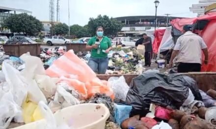 SANTA CRUZ COLAPSA POR BASURA TRAS SUSPENSIÓN DEL SERVICIO DE ASEO URBANO