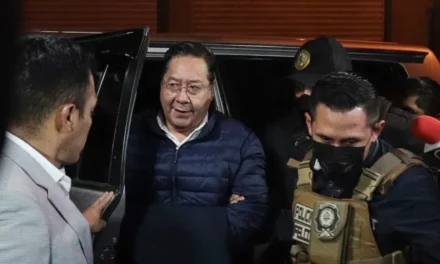 DEFENSA DE ARCE CUESTIONA RECHAZO A SALIDA MÉDICA Y ANUNCIA ACCIONES